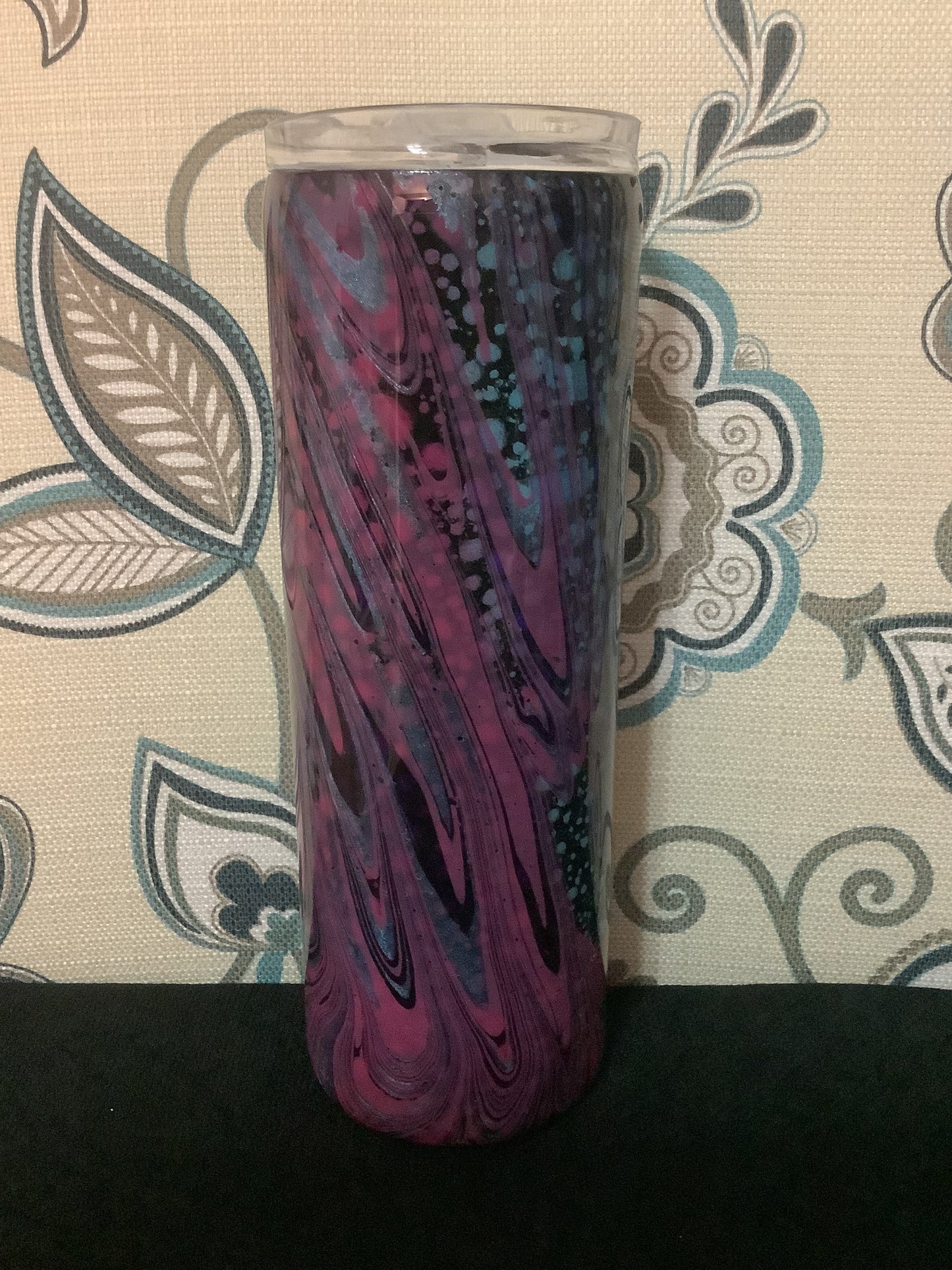 20 oz skinny La Creations