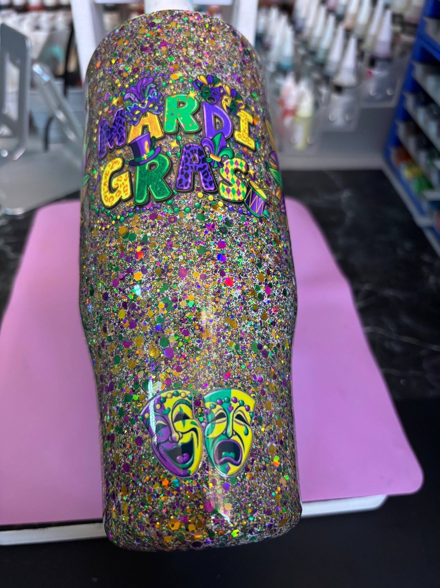 24 ounce Mardi Gras free me